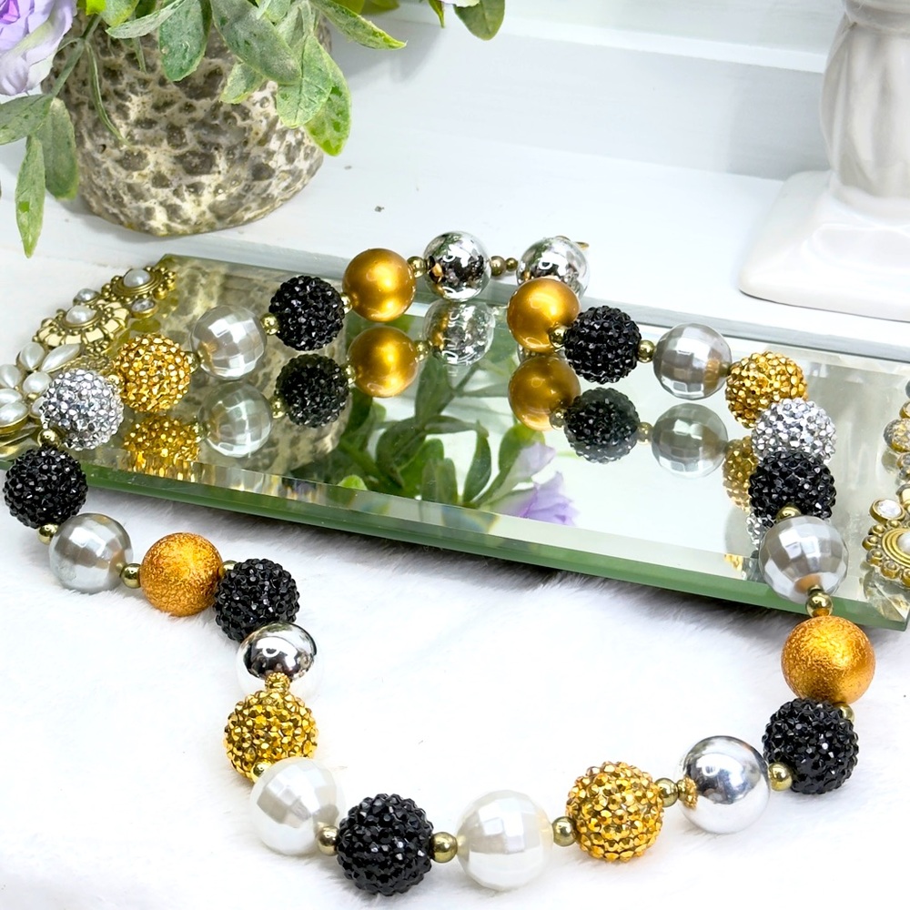 Chunky Black and Gold Beaded Necklace - Picture 3 of 8